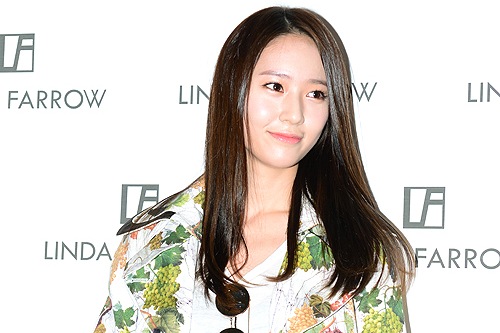 f(x)のクリスタルが、「2013年度OTで人気No.1になりそうな女子」1位に選ばれた。