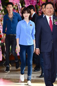 チョ・インソン&ハン・ヒョジュ、登山ウエアの記念式典に登場(12) チョ・インソン&ハン・ヒョジュ、登山ウエアの記念式典に登場(12)