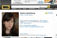 スピルバーグの娘、ニコール・リッチーのブランドでモデルに!