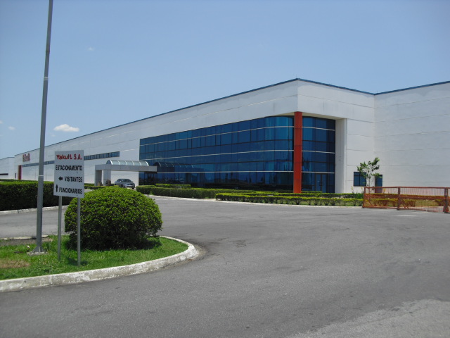 ロレーナ工場第3工場棟（写真：ヤクルト本社）