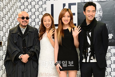 Miss Aジアら、デザイナーズブランドのオープン式に出席（1）