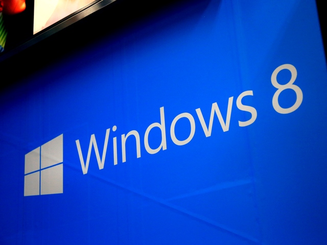 2012年10月、華々しくデビューを飾ったマイクロソフトの最新OS「Windows8」だが、パソコンの新たな需要を生み出す程の結果は出せていないようだ。