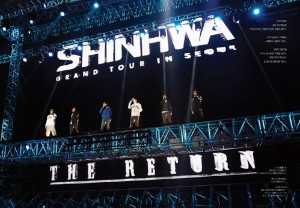 長寿アイドルグループ神話(SHINHWA)のDVD「SHINHWA 14th ANNIVERSARY “THE RETURN” STORY BOOK」が発売された。写真=神話カンパニー 長寿アイドルグループ神話(SHINHWA)のDVD「SHINHWA 14th ANNIVERSARY “THE RETURN” STORY BOOK」が発売された。写真=神話カンパニー