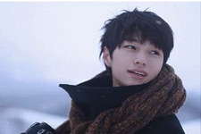 INFINITEのエルが単独ティーザー映像を公開した。