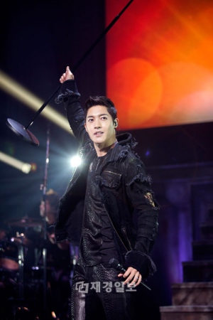 歌手キム・ヒョンジュン（SS501リーダー）の日本3rdシングルのリリースが6月5日に確定した。