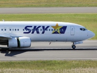 スカイマークは、関西国際空港と札幌、那覇を結ぶ2路線を休止し、昨年3月に再開された関空路線から撤退した
