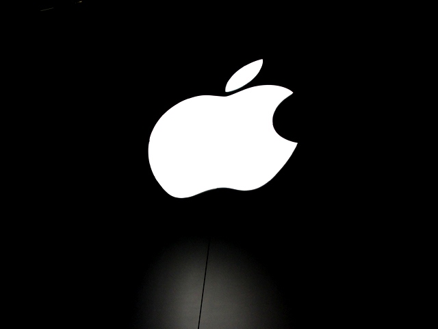 米アップルが「iWatch」という通称で呼ばれる時計型のウェアラブル端末を年内に投入するのではないかと噂されている。