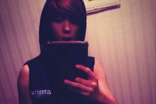 TEENTOPのチャンジョが自身の骨盤の写真を公開し、オンラインを熱く賑わせた。写真=チャンジョ ツイッター