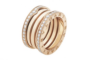 ブルガリから、不朽のアイコンジュエリー「B.zero1」の新作が登場