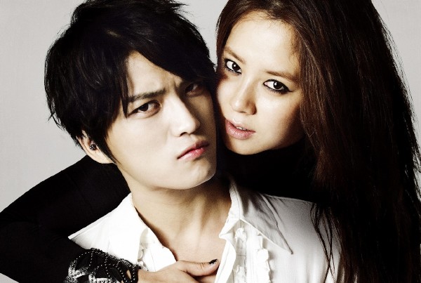 5月3日から全国公開中のJYJキム・ジェジュン初主演映画『コードネーム:ジャッカル』で、大ヒットを記念したキャンペーンの実施が急きょ決定した。(C)2012 LOTTE ENTERTAINMENT All Rights Reserved. 5月3日から全国公開中のJYJキム・ジェジュン初主演映画『コードネーム:ジャッカル』で、大ヒットを記念したキャンペーンの実施が急きょ決定した。(C)2012 LOTTE ENTERTAINMENT All Rights Reserved.