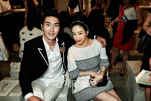 シンガポールDempsey HillのLoewen Clusterで、「シャネル 2013/14 クルーズ・コレクション」が開催された。写真＝シャネル