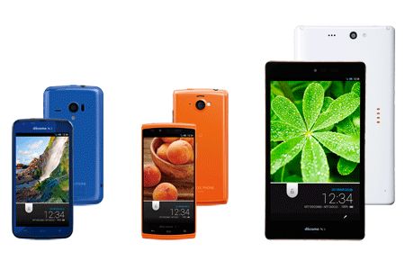 NTTドコモ向けの2013夏モデル3機種(画像:シャープ) NTTドコモ向けの2013夏モデル3機種(画像:シャープ)