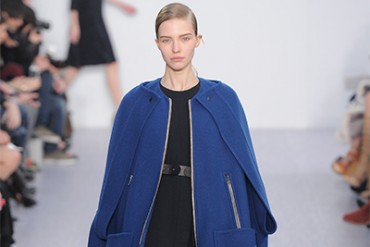 クロエ(Chloé) 2013-14年秋冬コレクション - 秘められた少女性と意志の強さを込めて