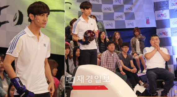 東方神起チャンミンがボーリング対決で強烈な眼光を放った。