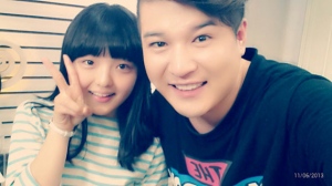 子役俳優ソ・シネがSUPER JUNIORメンバーのシンドンとのサプライズなオフショットを公開した。