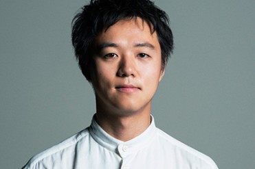 イッセイ ミヤケ メンの新デザイナーに高橋悠介が就任