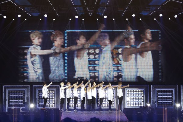 SUPER JUNIORは、6月15、16日に香港アジアワールドエキスポアリーナで『SUPER JUNIOR WORLD TOUR‘SUPER SHOW 5’in HONGKONG』を開催し、大盛況のうちに公演を終えた。写真=SMエンターテインメント SUPER JUNIORは、6月15、16日に香港アジアワールドエキスポアリーナで『SUPER JUNIOR WORLD TOUR‘SUPER SHOW 5’in HONGKONG』を開催し、大盛況のうちに公演を終えた。写真=SMエンターテインメント