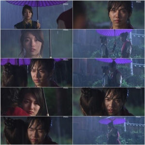 MBC月火ドラマ『九家の書』で、イ・スンギとスジが、豪雨の中切ない抱擁を交わし、視聴者の涙腺を刺激した。 MBC月火ドラマ『九家の書』で、イ・スンギとスジが、豪雨の中切ない抱擁を交わし、視聴者の涙腺を刺激した。