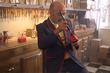 クリスチャン ルブタンよりNY新店舗記念ムービー - パリからNYに旅立つレッドソール