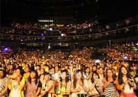 神話(SHINWHA)が中国・上海で開かれた2013年アジアツアー2番目のコンサートを大成功させた。写真=神話カンパニー 神話(SHINWHA)が中国・上海で開かれた2013年アジアツアー2番目のコンサートを大成功させた。写真=神話カンパニー