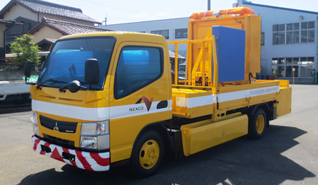 小型電気トラック「キャンター E-CELL」（写真：三菱ふそうトラック・バス）