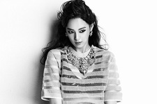 AFTERSCHOOLのジュヨンが、グラビアでセクシーな魅力を披露した。