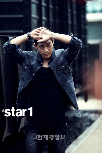 キム・ヒョンジュン（SS501リーダー）が“キヨミソング”の秘話を公開した。写真＝「＠star1」8月号