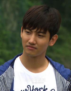 チェガン・チャンミン（東方神起）が「ホドン＆チャンミンの芸・体・能」収録中に事故でケガをしたという事実が遅まきながら明らかになった。