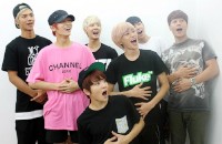 TEENTOPと神話(SHINHWA)アンディの集合ショットが話題だ。 TEENTOPと神話(SHINHWA)アンディの集合ショットが話題だ。