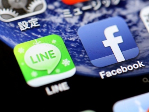 コミュニケーションアプリ「LINE」上において、音楽配信サービス「LINE MUSIC」を年内に開始することを発表した。 コミュニケーションアプリ「LINE」上において、音楽配信サービス「LINE MUSIC」を年内に開始することを発表した。
