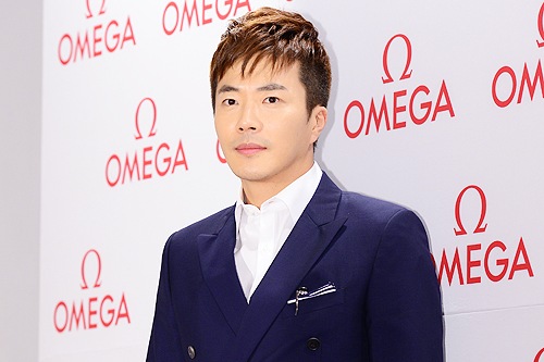 クォン・サンウが証券街情報誌の流した噂に関する公式な立場を表明した。