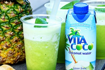 リアーナらセレブの間で流行！エルカフェがココナッツウォーター「ビタココ」フェアを開催