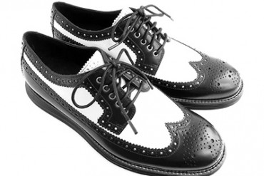 コール ハーン、伊勢丹新宿メンズ10周年記念ルナグランド発売