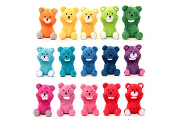 コントロールベア、日本初のコンセプトショップをオープン - ぬいぐるみやiPhoneケースなど限定商品も