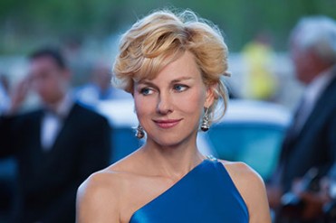 ショパールがナオミ・ワッツ主演映画「ダイアナ」にジュエリー提供 - ダイアナ妃の愛したスタイルを再現