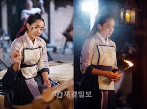 MBC月火ドラマ『火の女神チョンイ』で熱演を繰り広げているムン・グニョンが、真の“火の女神”の姿を公開し話題だ。写真＝ケイパックス