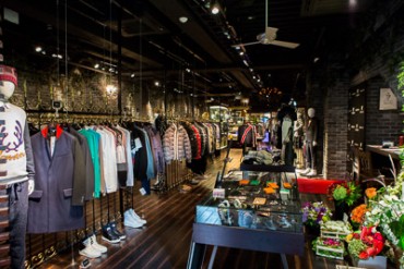 ラブレス代官山店が大規模リニューアル - 駅近の移転先に2倍の売場スペース
