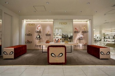 「フェンディ」ホリデーコレクション「バッグ バグズ」が日本先行販売