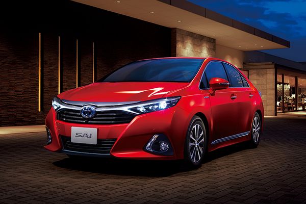 新型「SAI」（画像：トヨタ自動車）
