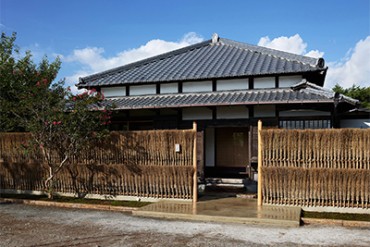 現代美術作家 杉本博司内装の料理店「素透撫 STOVE」山梨にオープン