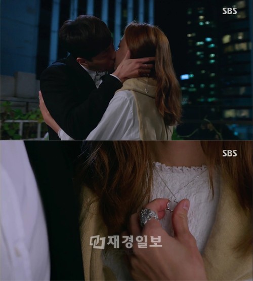 『主君の太陽』の最終回では、コンシルが、勇気を出してジュンウォンをアパートの屋上に招待する姿が描かれた。