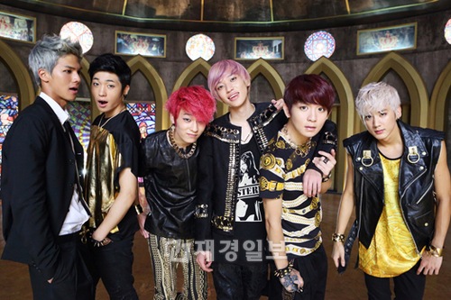 TEENTOPが2013年下半期もアジアツアーを続ける。