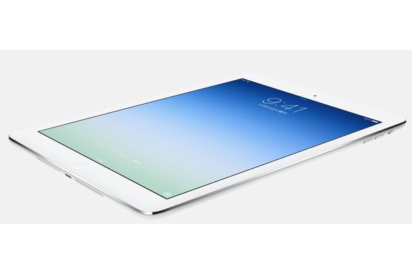 iPad Air（画像：アップル）