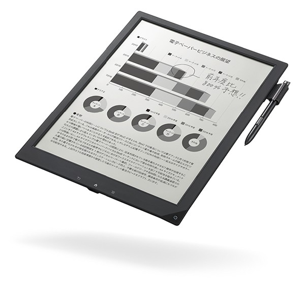 ソニーは7日、A4サイズ相当の13.3型で世界最薄・最軽量を実現し、紙のように読み書きしやすいというデジタルペーパー『DPT-S1』を12月3日に発売すると発表した。
