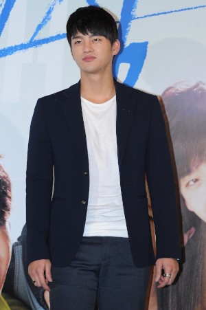 歌手兼俳優のソ・イングクが「マンマミーア」の特別MCを務める。KBS 2TV「マンマミーア」の第32回にソ・イングクが特別MCとして出演し、隠されたバラエティ感覚と抜群のトークを披露する。