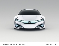 ホンダが20日、2013年ロサンゼルスオートショーで公開した新型の燃料電池電気自動車（FCEV）「Honda FCEV CONCEPT」（写真提供：ホンダ）