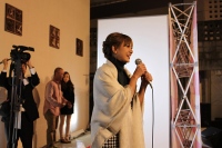 AAA伊藤千晃が沖縄のドン・キホーテで握手会