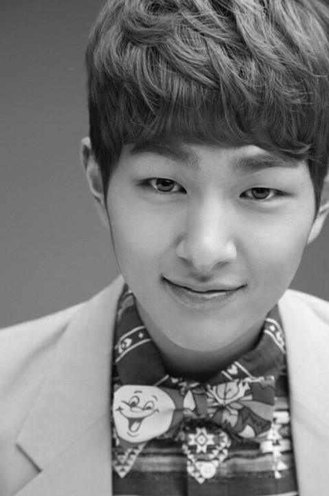 12月14日、SHINeeのメンバーオニュのファンらが、オニュの誕生日を記念してアジア・アフリカ地域への寄付活動を繰り広げた。（写真提供：ワールドシェア）