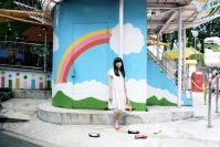 謎の台湾少女擁する杏窪彌 小田急ロマンスカー非公式ソング発売