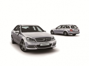 W204型Cクラス最後(?)の特別仕様車「メルセデス・ベンツC180 Edition C」(セダン/ステーションワゴン)を発表。価格はセダン434.0万円、ステーションワゴン454.0万円。意外に賢い選択肢かもしれない。 W204型Cクラス最後(?)の特別仕様車「メルセデス・ベンツC180 Edition C」(セダン/ステーションワゴン)を発表。価格はセダン434.0万円、ステーションワゴン454.0万円。意外に賢い選択肢かもしれない。